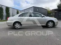 2004 Toyota Avensis