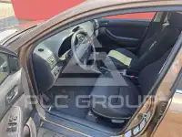 2004 Toyota Avensis