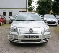 2004 Toyota Avensis