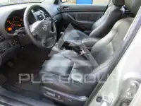 2004 Toyota Avensis