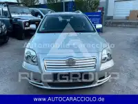 2004 Toyota Avensis