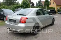 2004 Toyota Avensis