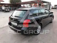 2004 Toyota Avensis