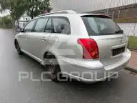 2004 Toyota Avensis