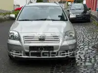 2004 Toyota Avensis