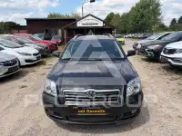 2004 Toyota Avensis