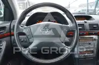 2004 Toyota Avensis