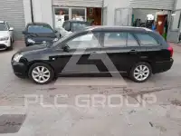 2004 Toyota Avensis