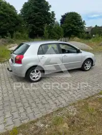 2004 Toyota COROLLA