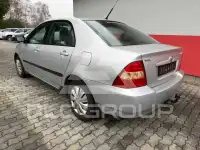 2004 Toyota COROLLA