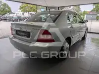 2004 Toyota COROLLA