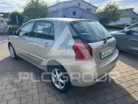 2004 Toyota COROLLA