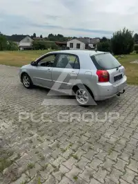 2004 Toyota COROLLA