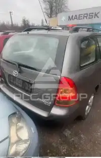 2004 Toyota COROLLA