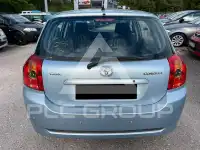 2004 Toyota COROLLA