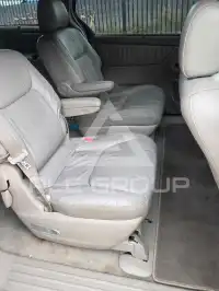 2004 Toyota SIENNA