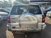 2004 Toyota RAV4