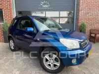 2004 Toyota RAV4