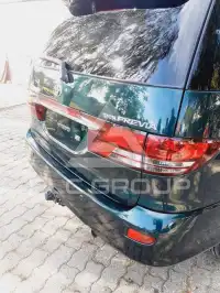 2004 Toyota PREVIA
