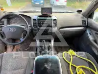 2004 Toyota LAND CRUISER