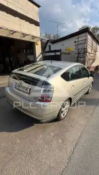 2004 Toyota PRIUS