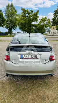 2004 Toyota PRIUS
