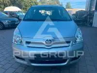 2004 Toyota COROLLA