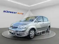 2004 Toyota COROLLA