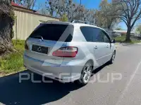 2004 Toyota Avensis