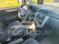 2004 Toyota Avensis