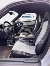 2004 Toyota MR2