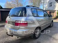 2004 KIA Carens
