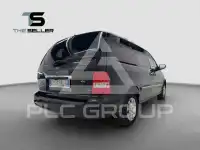 2004 KIA Carnival