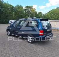 2004 KIA Carnival