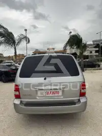 2004 KIA Carnival