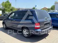 2004 KIA Carnival