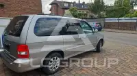2004 KIA Carnival