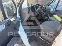 2004 Ford TRANSIT