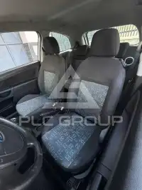 2004 Ford FIESTA