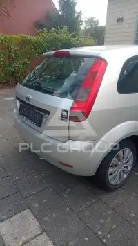 2004 Ford FIESTA