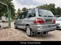 2004 Ford GALAXY
