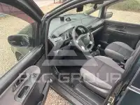 2004 Ford GALAXY