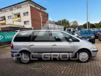 2004 Ford GALAXY