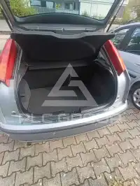 2004 Ford FOCUS