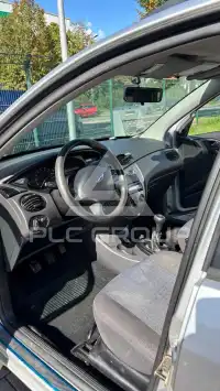 2004 Ford FOCUS