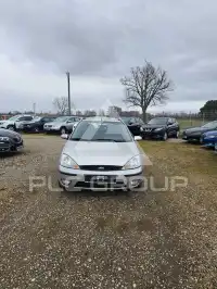 2004 Ford FOCUS