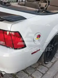 2004 Ford MUSTANG