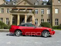 2004 Ford MUSTANG