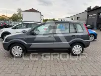 2004 Ford FUSION