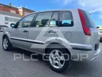 2004 Ford FUSION